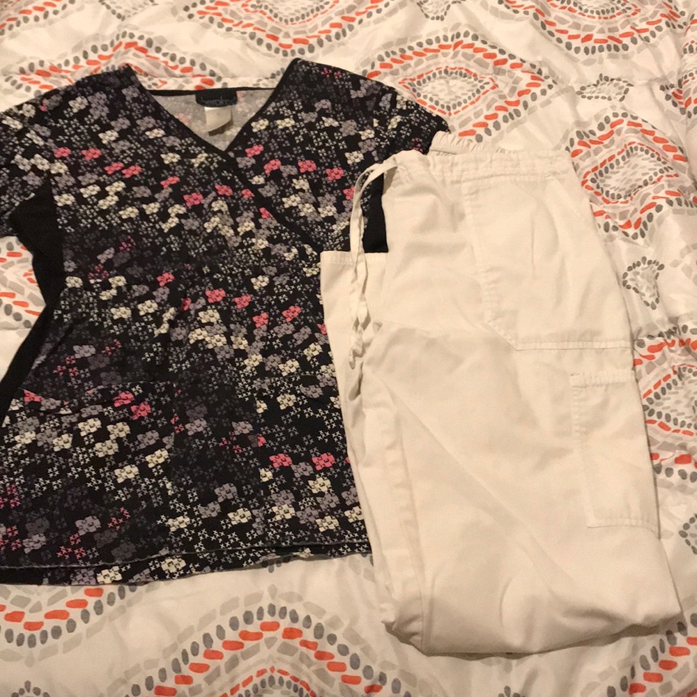 Medium Scrub Set